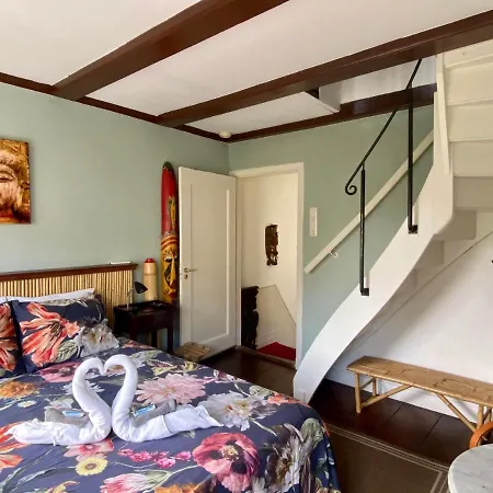 Barangay 4* Amsterdam