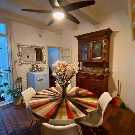Barangay Bed & Breakfast Amsterdam