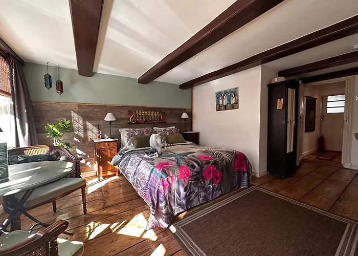 Barangay Guest house 4*