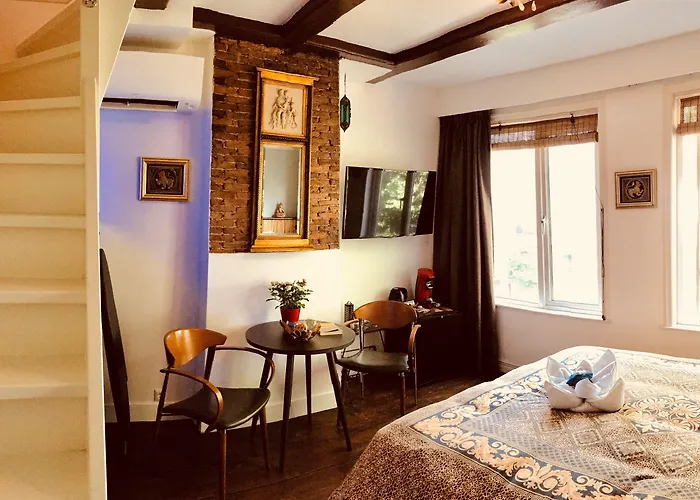 Barangay Guest house 4*