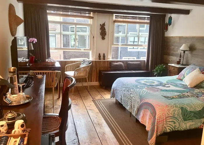 Guest house Barangay 4*