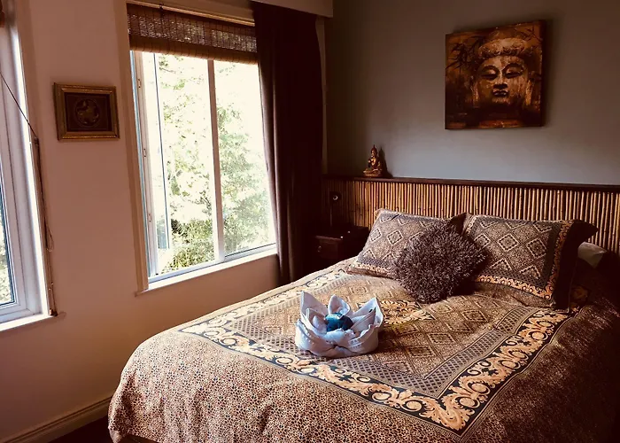 Guest house Barangay 4*