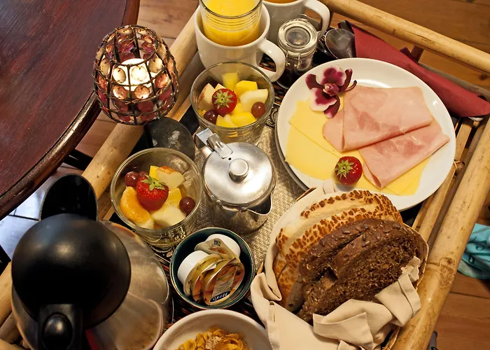 Guest house Barangay 4*