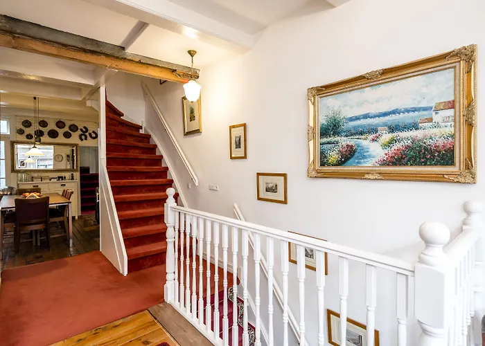 Barangay Guest house 4*