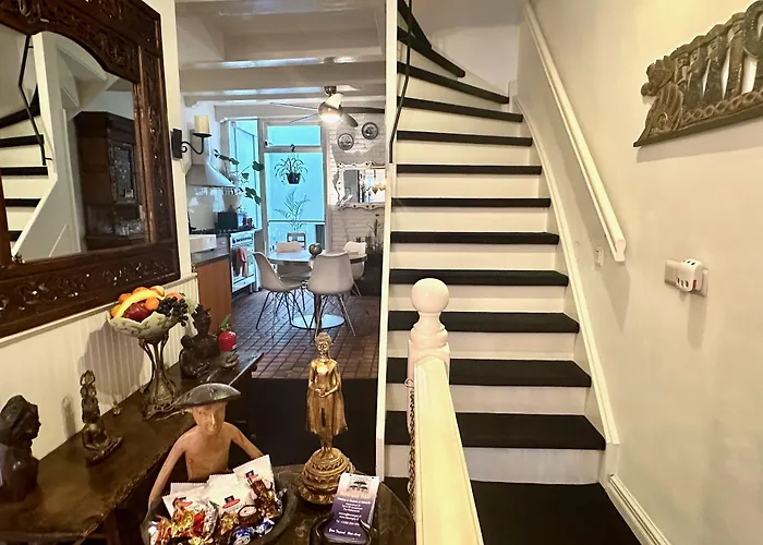 Guest house Barangay Amsterdam