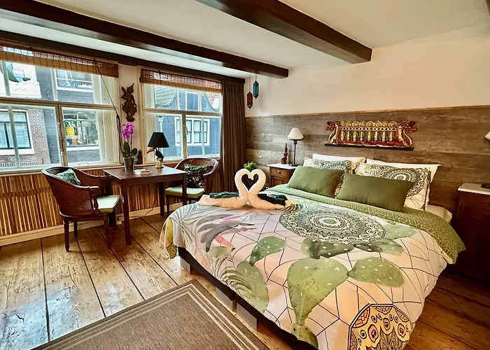 Guest house Barangay Amsterdam